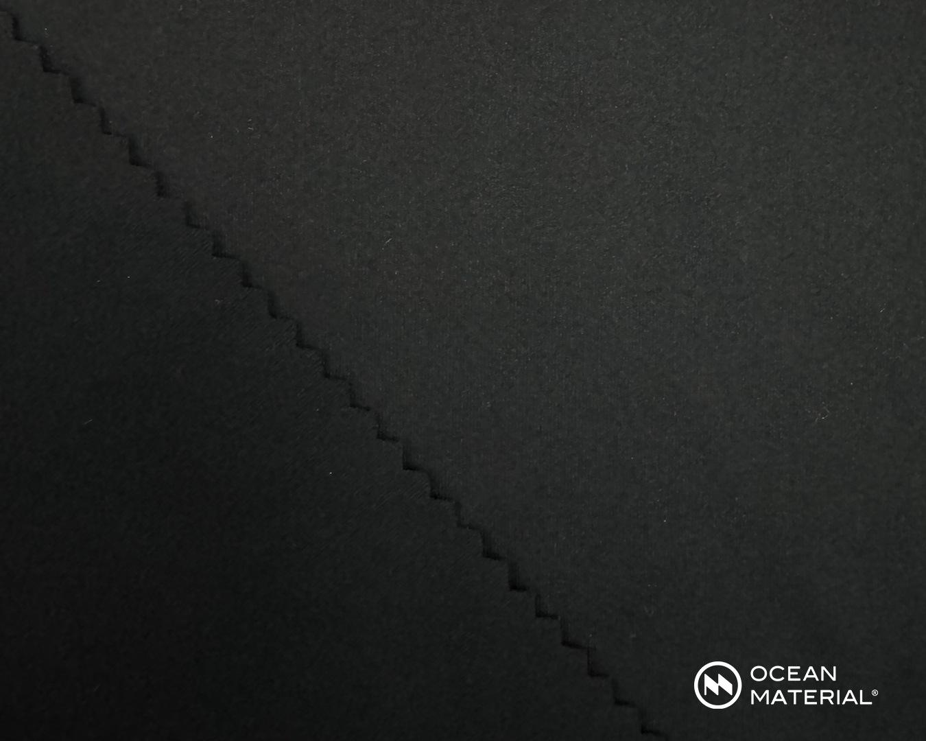 Recycelter Nylonstoff – KW-M1267 Strickstoff aus r-PA6 und Elastan, elastisch, atmungsaktiv und nachhaltig | Ocean Material®